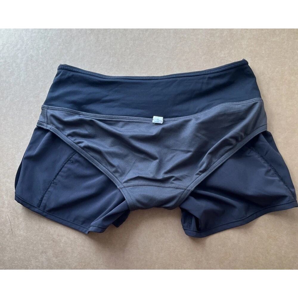 Lululemon Speed Up Short 4” Low Rise Lined Black Size 2 - Picture 4 of 11